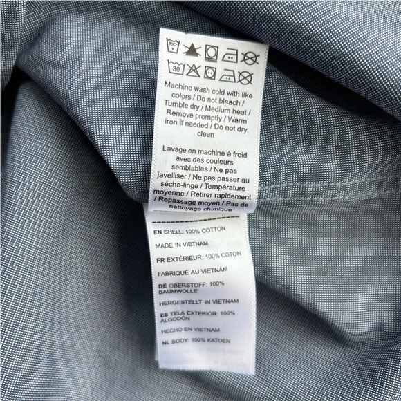 Untuckit Shirt Mens Medium Blue Pio Cesare WF Button Down Wrinkle Free Preppy - Picture 6 of 12